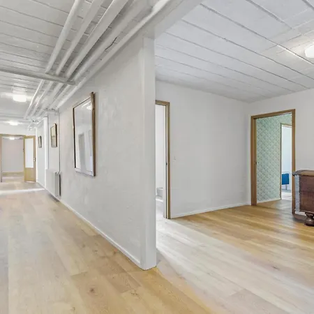 Gorgeous In Glesborg