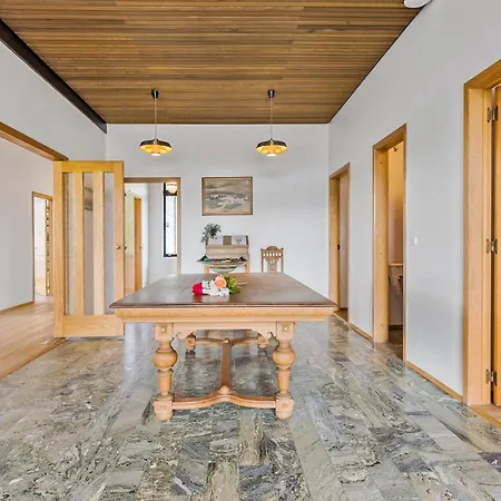 Nyaraló Gorgeous In *