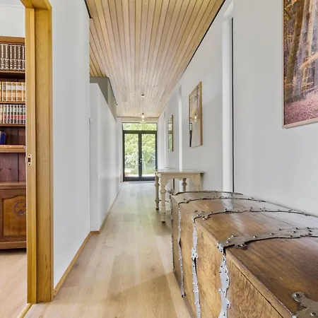 Gorgeous In Nyaraló Glesborg